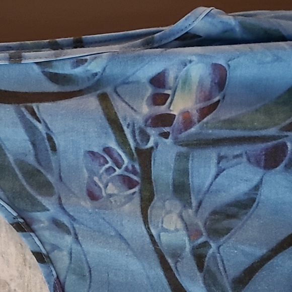 Women's tank top blue size L-XL - Picture 2 of 5